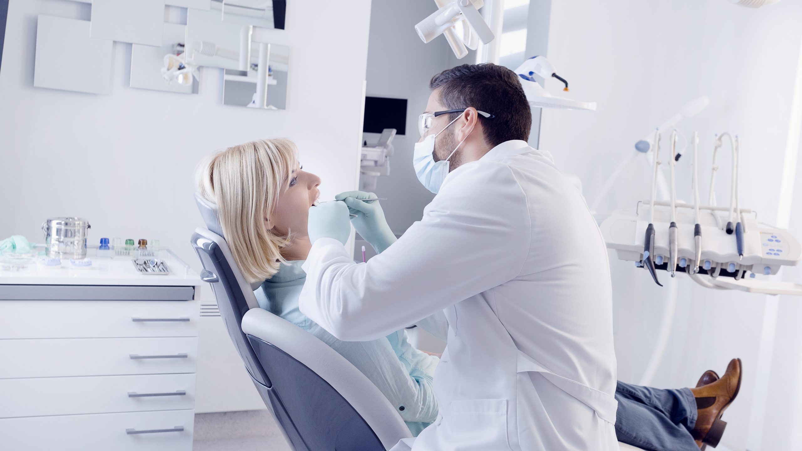 Dentist in Redford, MI