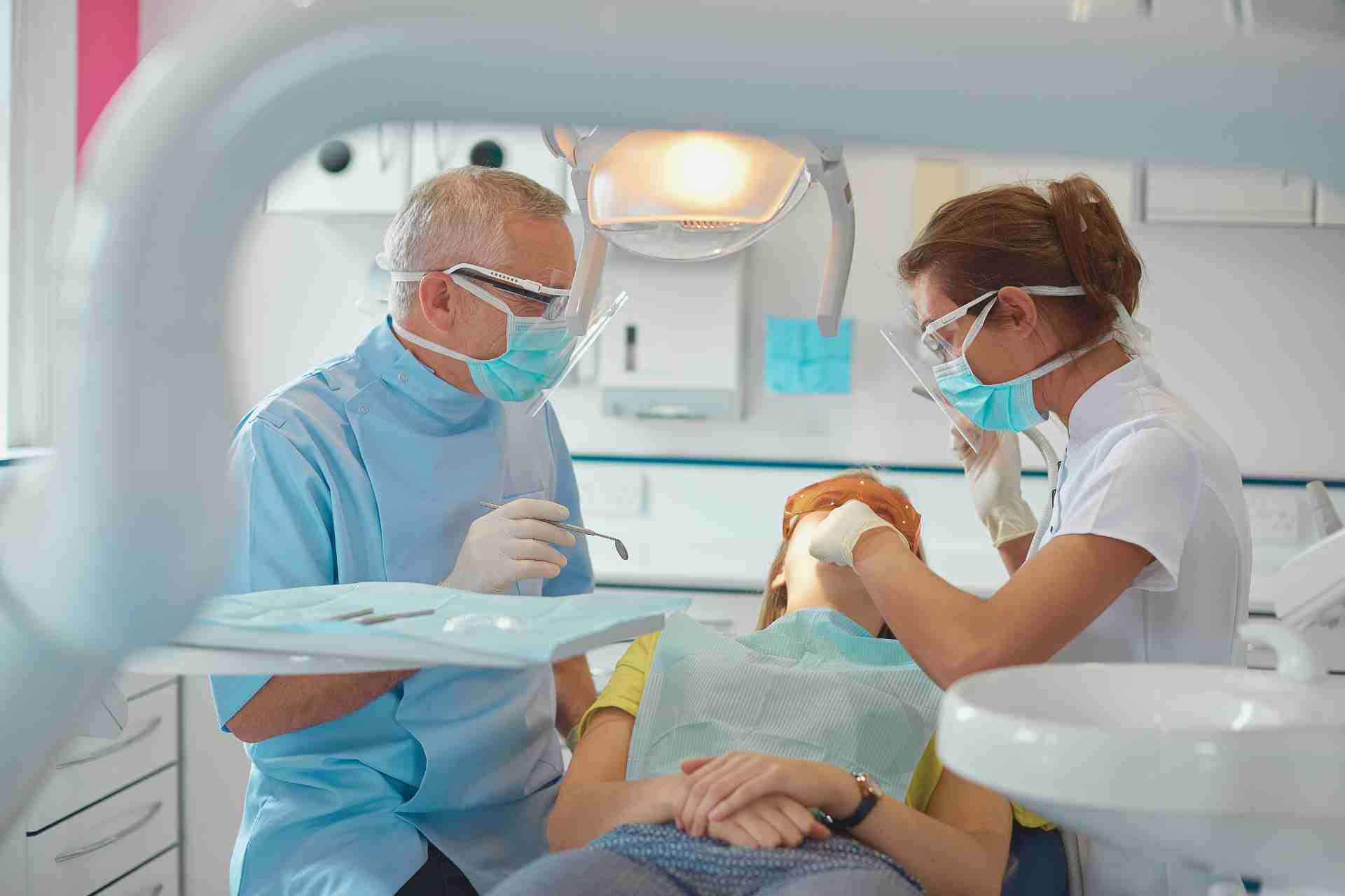 Dentist in Redford, MI